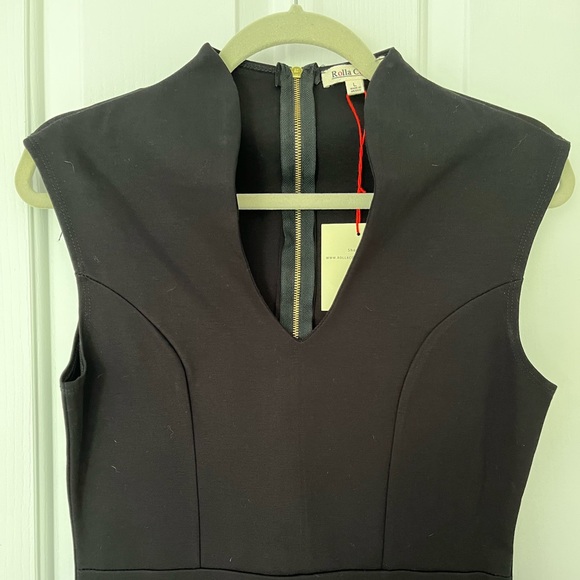 Sleeveless Black Dress - Picture 3 of 4